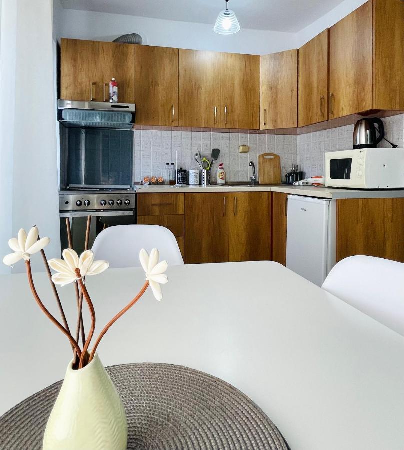 Luel Central Apartament Тирана Екстер'єр фото